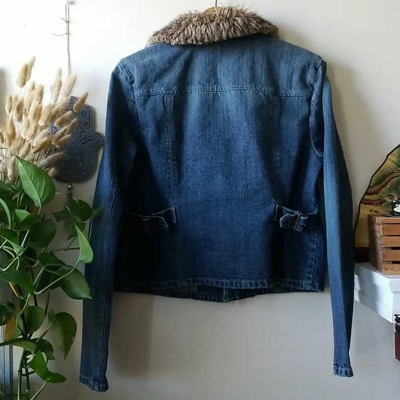 Vintage Denim Faux Fur Trimmed Jean Jacket American Eage Size Large - Picture 4 of 6